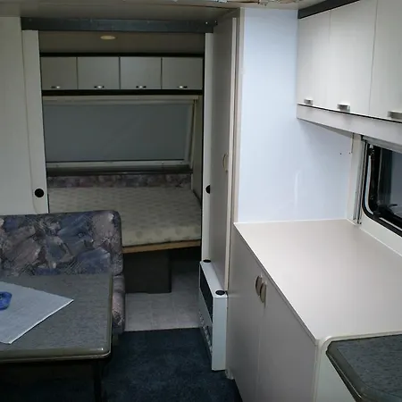 Campingplads Przyczepa Albatros 5,5